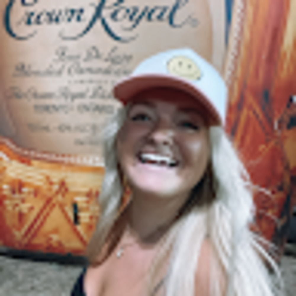 Meet your Posher, Emma